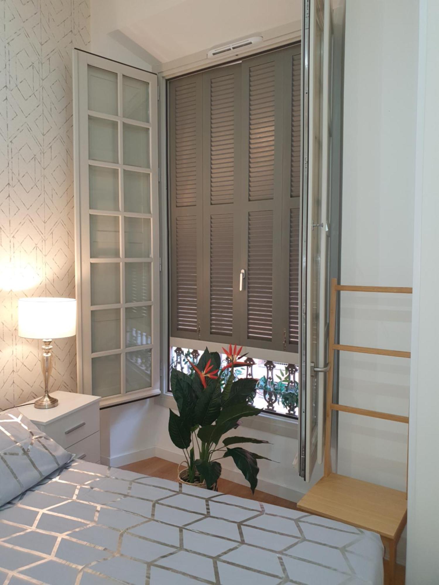 Beautiful Historic Center Apt! Малага Екстер'єр фото