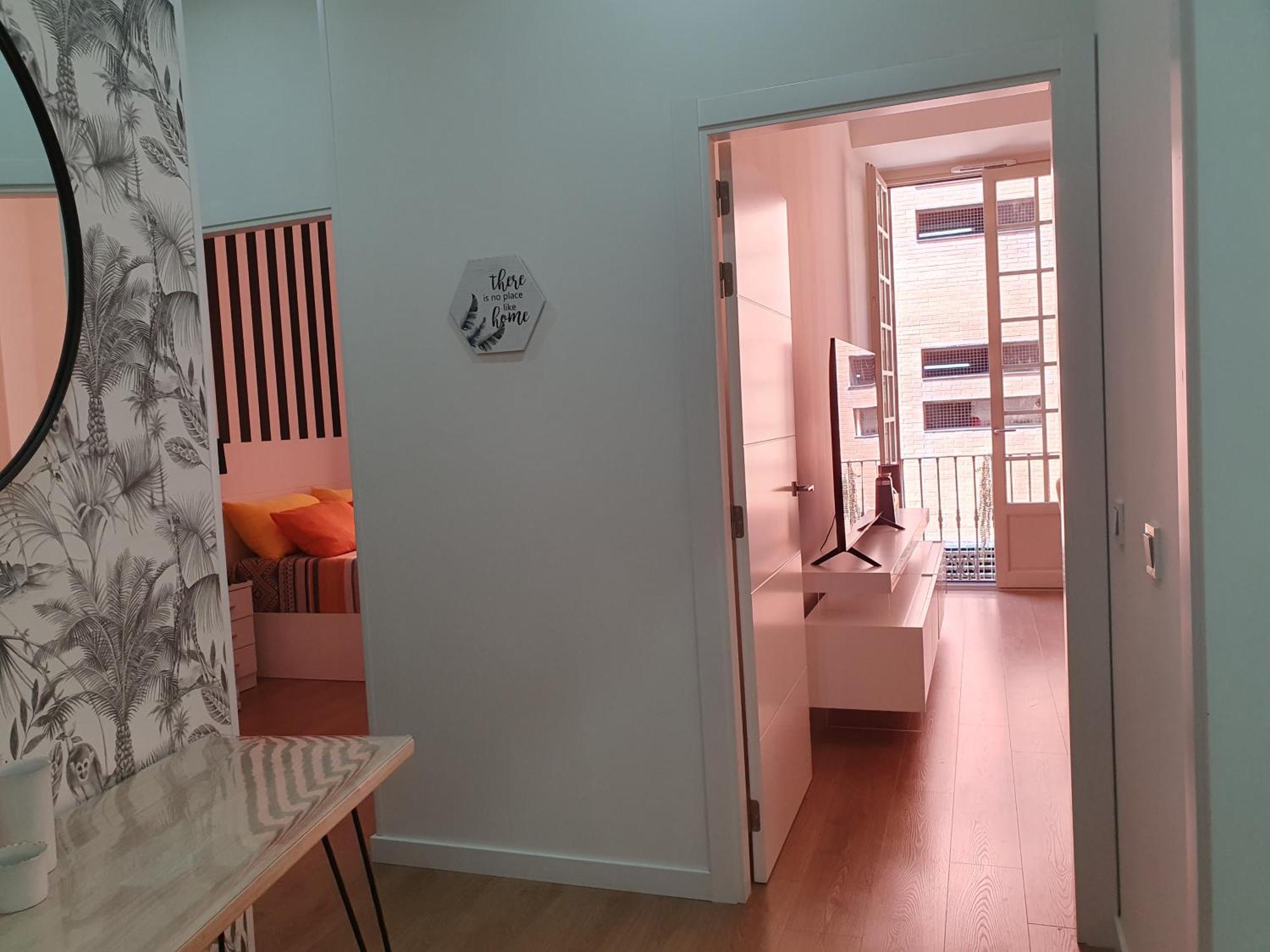 Beautiful Historic Center Apt! Малага Екстер'єр фото